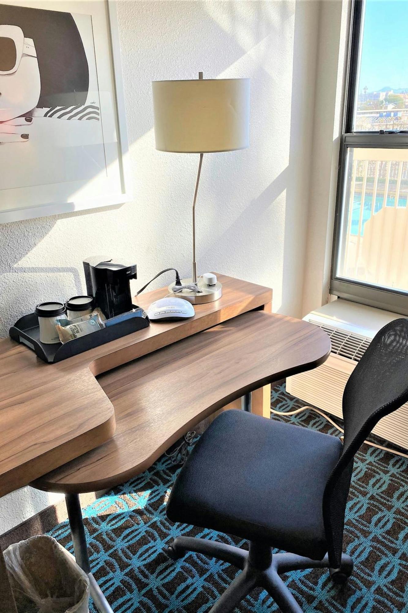 Fairfield Inn Las Vegas Convention Center Екстериор снимка